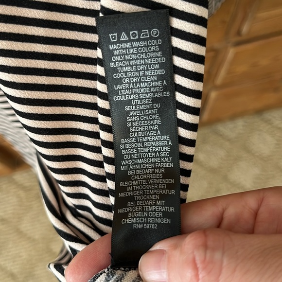 Adrianna Panell top in black and tan strip with balloon sleeves. - Picture 5 of 5